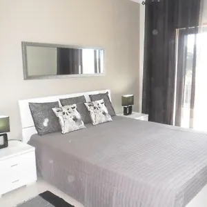  Apartment Lovely 1 Bed - Vista Ondas